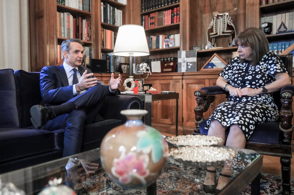 Μητσοτάκης: Να υπακούουν οι πολίτες στις οδηγίες της Πολιτικής Προστασίας