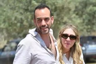 Πάνος Μουζουράκης: Πατέρας για πρώτη φορά - Γέννησε η Μαριλού Κόζαρη