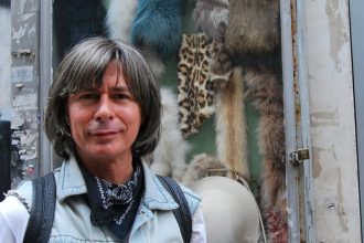 Ξέσπασε ο Μάρκελλος Νύκτας: «Είναι δυνατόν οι γυναίκες να μην έχουν μια φούστα;»