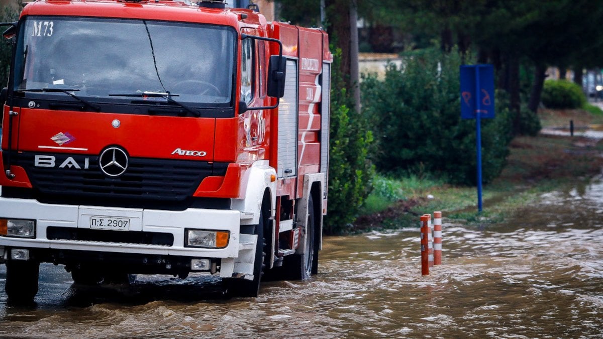 Κακοκαιρία Daniel: Πάνω από 6.000 κλήσεις έλαβε η Πυροσβεστική