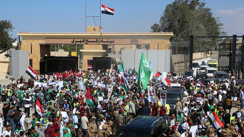 Άνοιξε η Ράφα για την ανθρωπιστική βοήθεια