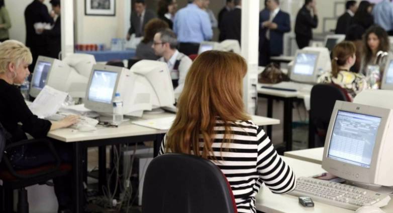 Δημόσιοι υπάλληλοι: Οι νέοι μισθοί από την 1η Ιανουαρίου 2024