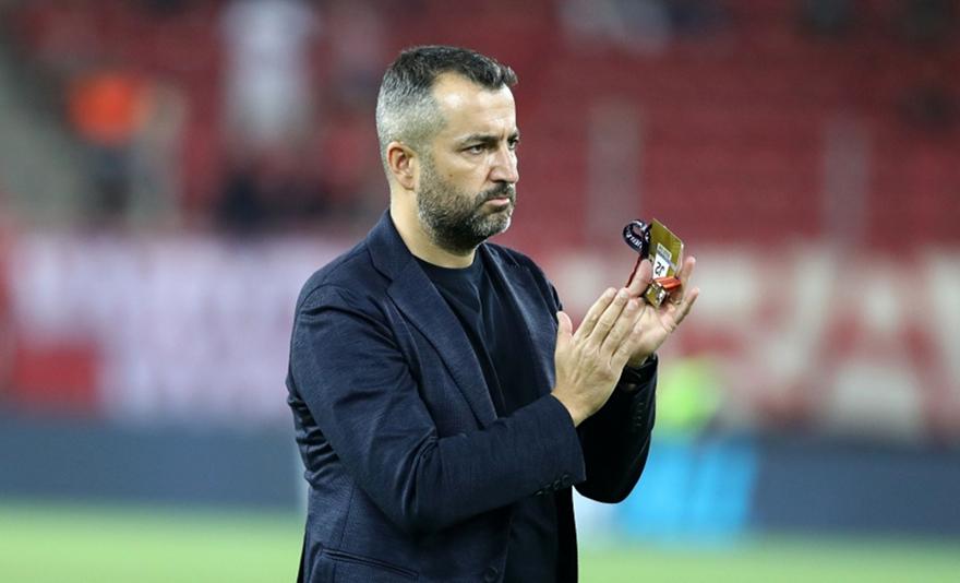 Μαρτίνεθ στους παίκτες ενόψει ντέρμπι: "Να είμαστε στο 100% για να βγει η ποιότητά μας"