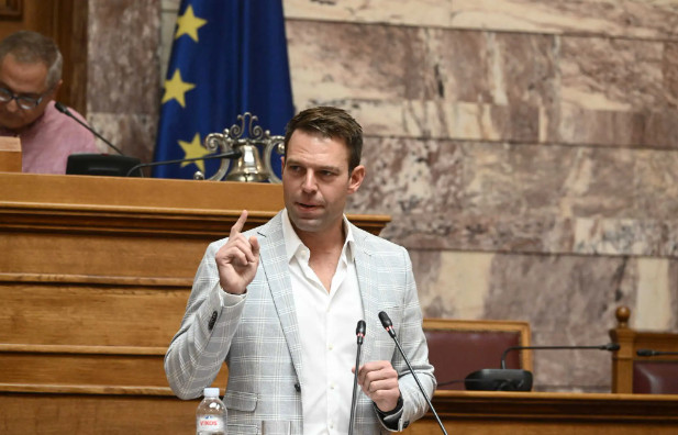 «Πυρά» Κασσελάκη στην κυβέρνηση, στην πρώτη του ομιλία του στην Κ.Ο. του ΣΥΡΙΖΑ: Αντί για την ανακούφιση, το μόνο που έχουν για τους πολίτες είναι... χαστούκια