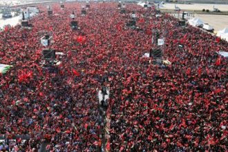 Μεγάλη συγκέντρωση για την Παλαιστίνη στην Κωνσταντινούπολη – «Εγκληματίας πολέμου το Ισραήλ», λέει ο Ερντογάν