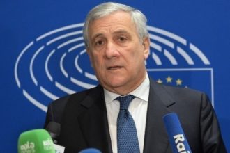 Αντόνιο Ταγιάνι: «Η θέση της Ιταλίας είναι σαφής, η Χαμάς είναι τρομοκρατική οργάνωση»