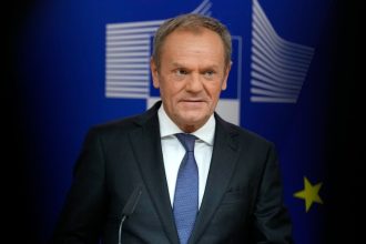 Πολωνία: Ο Ντόναλντ Τουσκ δεσμεύεται στις Βρυξέλλες να αποκαταστήσει την θέση της χώρας στην Ευρωπαϊκή Ένωση