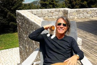 Ηλίας Ψινάκης: Στην ΕΡΤ διαλέγουν «μπούφοι» τους εκπροσώπους για τη Eurovision