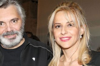 Άλκης Κούρκουλος: Η πρώτη δημόσια εμφάνιση με τη νέα του σύντροφο στο Ηρώδειο