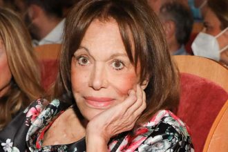 Μαίρη Χρονοπούλου: Στην εντατική η ηθοποιός - Χτύπησε στο κεφάλι