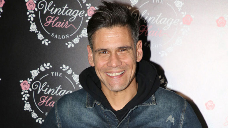 Ο Δημήτρης Ουγγαρέζος αποκαλύπτει: «Το χειρότερο δώρο στη γιορτή μου ήταν το κέρατο»