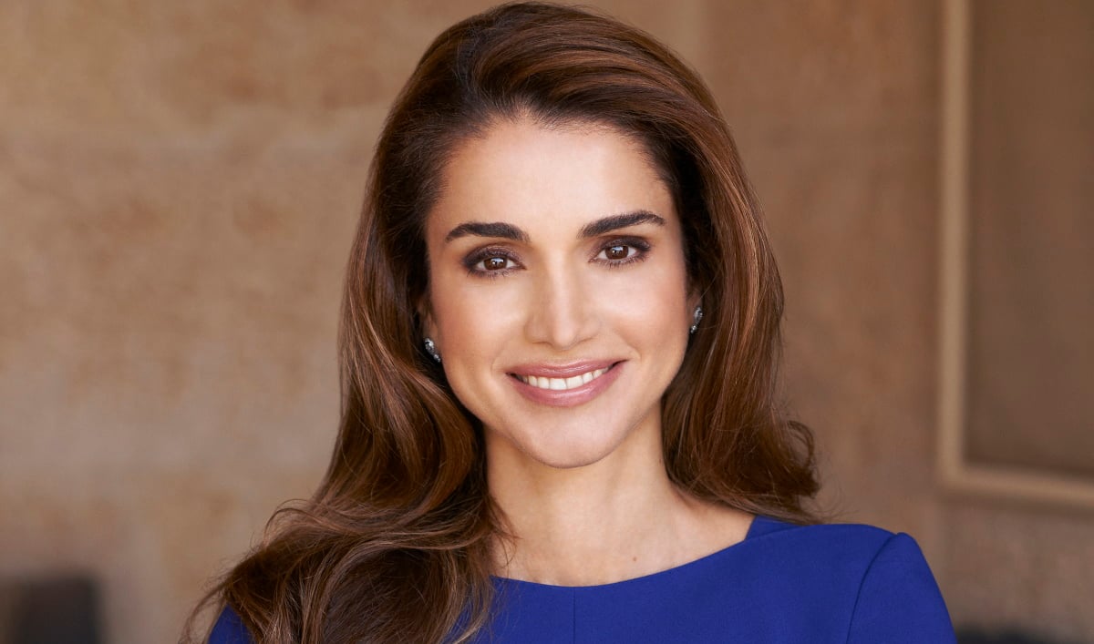 Βασίλισσα Ράνια της Ιορδανίας: Εκκωφαντική η σιωπή της Δύσης για τους θανάτους αμάχων από τους ισραηλινούς βομβαρδισμούς στη Γάζα