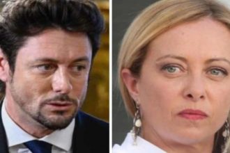 Μελόνι: Τι απάντησε όταν δημοσιογράφοι την ρώτησαν για τον χωρισμό της με τον Αντρέα Τζαμπρούνο