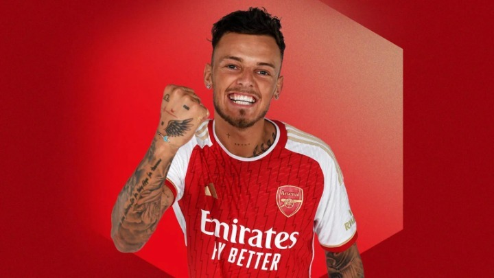 Προσφέρει νέο συμβόλαιο στον Γουάιτ η Αρσεναλ