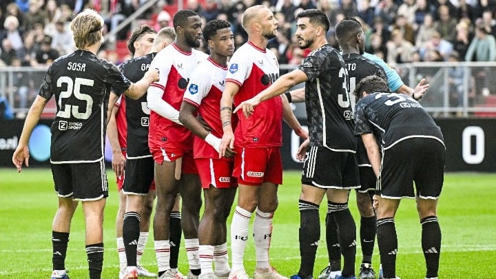 Διπλή ανατροπή και Ουτρέχτη-Αγιαξ 4-3!