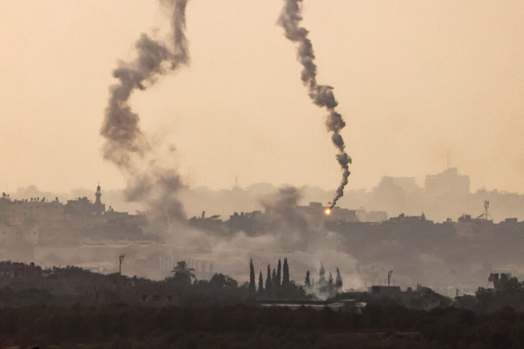 Τανκς έξω από το νοσοκομείο Αλ Σίφα - Εγκλωβισμένοι χιλιάδες ασθενείς και άμαχοι