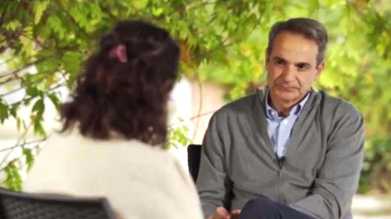 Βία κατά των γυναικών: Ο Κυριάκος Μητσοτάκης συνομίλησε με μια γυναίκα που βίωσε τον εφιάλτη (ΒΙΝΤΕΟ)