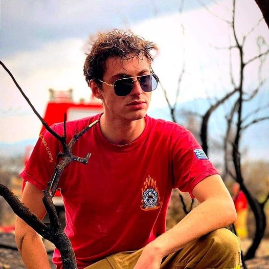 Πένθος στην Πυροσβεστική για τον 22χρονο που σκοτώθηκε στο τροχαίο μαζί με τον φίλο του