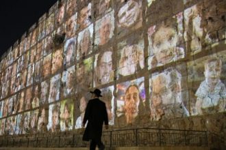 Ένα κοριτσάκι 3 ετών μεταξύ των τριών Αμερικανών ομήρων που θα αφήσει ελεύθερους η Χαμάς