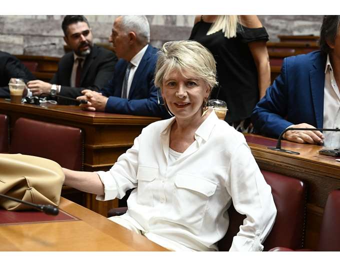 Η απάντηση της Έλενας Ακρίτα για την παραπομπή της στην Επιτροπή Δεοντολογίας του ΣΥΡΙΖΑ