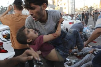 Παραμένει στο Δαφνί o Σταμάτης Γαρδέλης - Τι δηλώνει η μητέρα του ηθοποιού