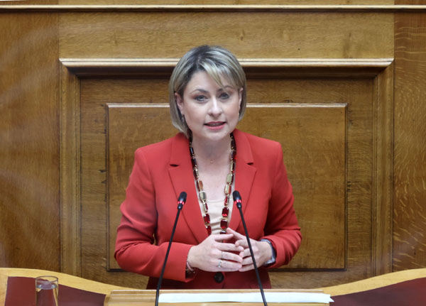 Χριστίνα Αλεξοπούλου: Απάντηση σε επίκαιρη ερώτηση για την προμήθεια των 250 αστικών λεωφορείων