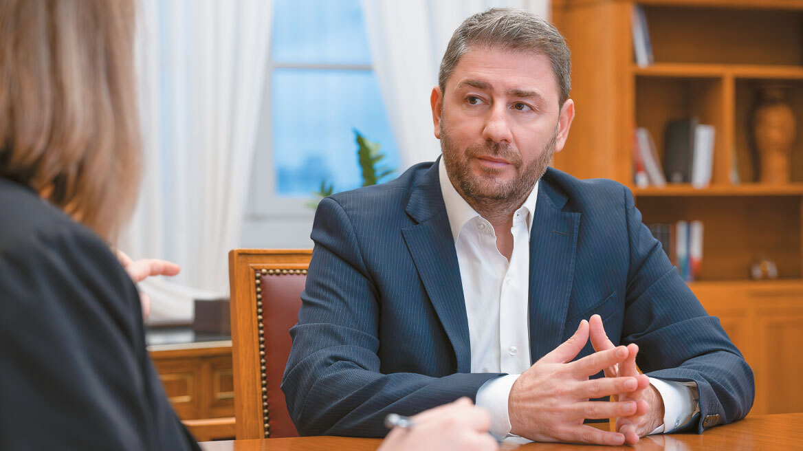 Ανδρουλάκης: Εθνικό ζήτημα η επανένωση των Γλυπτών του Παρθενώνα.
