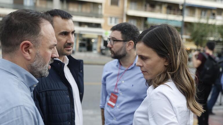 Τσακαλώτος – Αχτσιόγλου: Δεν φύγαμε από τον ΣΥΡΙΖΑ, αποχωρήσαμε από τη συνεδρίαση γιατί δεν έγινε καμία δημοκρατική διαδικασία