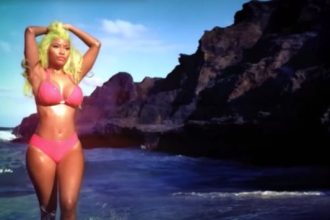 Μετάνιωσε τις πλαστικές επεμβάσεις η Νίκι Μινάζ