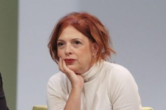 Ελένη Ράντου: «Πήγα σε ψυχίατρο γιατί ένιωθα να τρελαίνομαι»