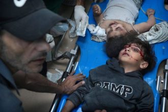 Τουλάχιστον 26 νεκροί από ισραηλινή αεροπορική επιδρομή στην πόλη Χαν Γιούνις - Τα περισσότερα είναι παιδιά