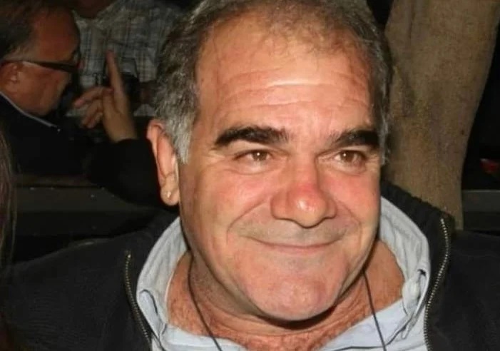 Γιάννης Μποσταντζόγλου: “Δεν κατάφερα να τελειώσω το σχολείο, αλλά μου βγήκε σε καλό”