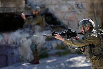 Ισραήλ: Ο στρατός «θα σκοτώσει» τους μαχητές της Χαμάς που «πυροβολούν μέσα από τα νοσοκομεία» στη Γάζα