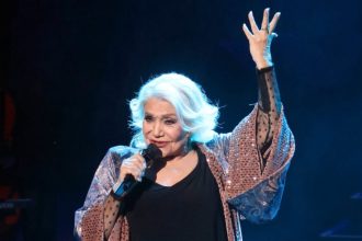 Εξιτήριο για την Μαρινέλλα