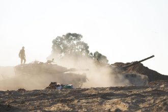 Ευθείες απειλές Χαμάς στην Ουάσινγκτον: «Οι ΗΠΑ έχουν βρώμικα σχέδια» - «Ο λαός της Γάζας δεν θα μείνει σιωπηλός»