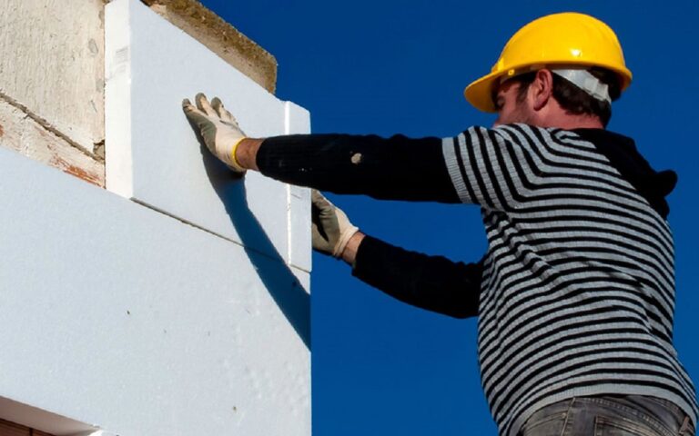 Ανακαίνιση σπιτιών: Φορολογικά κίνητρα έως και 16.000 ευρώ κερδίζουν όσοι παίρνουν αποδείξεις