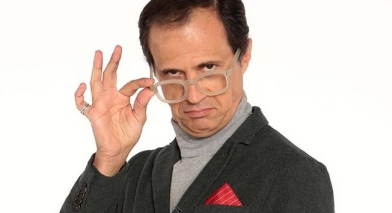 Σπύρος Πούλης: Καμιά φορά όταν ρωτούν την ηλικία μου λέω 2-3 χρόνια πιο λίγα, σαν να έχω ξεχάσει την πραγματική μου