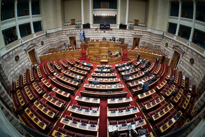 Βουλή: Ψηφίστηκε το σχέδιο προϋπολογισμού για το 2024