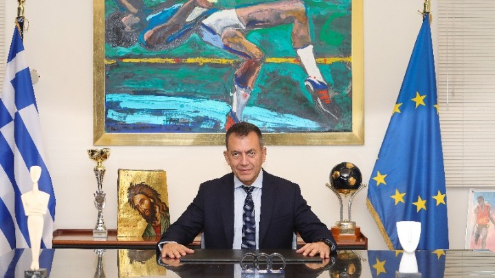 Επιτόπιοι έλεγχοι σε Ομοσπονδίες, Ενώσεις και Σωματεία, από κλιμάκια του Υπουργείου, με απόφαση Βρούτση