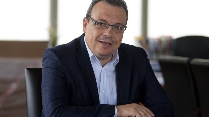 Σ. Φάμελλος: Η διαχείριση του προσφυγικού μπορεί να γίνει μόνο με βάση το διεθνές δίκαιο