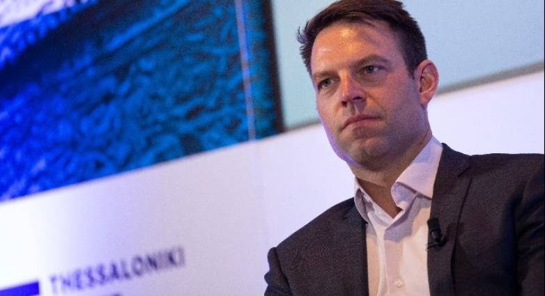 Κασσελάκης: Η έμφυλη βία αντιμετωπίζεται από το κράτος ως «ψιλά γράμματα»