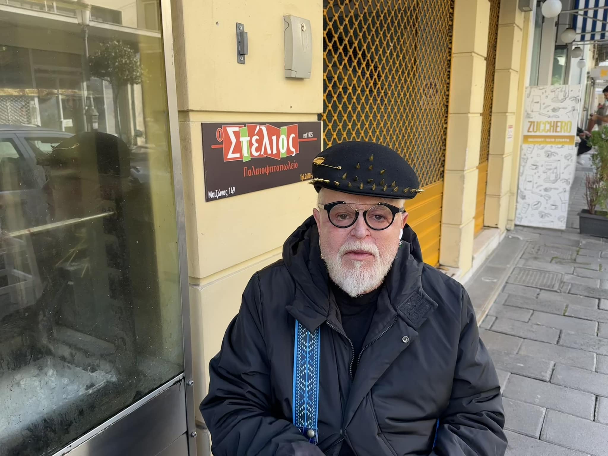 Στην Πάτρα ο Νίκος Αποστολόπουλος - Στον ξάδελφό του Στέλιο για σουβλάκι!