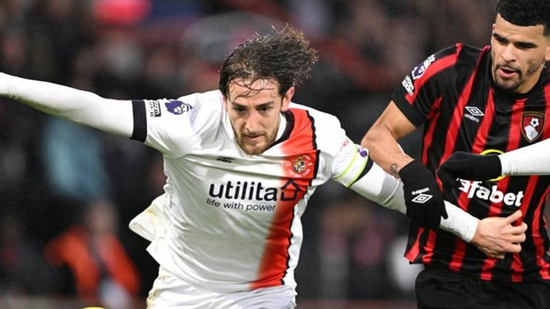 Λούτον: «Σε σταθερή κατάσταση ο Λόκιερ – Υπέστη καρδιακή ανακοπή»