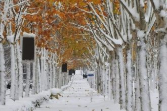 Κιθ Ρίτσαρντς: Ο θρυλικός κιθαρίστας των Rolling Stones έγινε 80 χρόνων και έκλεισε 40 χρόνια γάμου