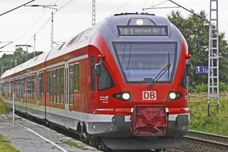 Βασίλης Καρράς: Συντετριμμένοι οι λάτρεις του - Άλλαξαν τη φωτογραφία στη σελίδα των θαυμαστών του