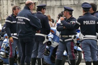 Μαφιόζος συνελήφθη κατά την διάρκεια των γενεθλίων του γιού του