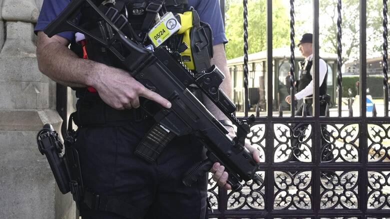 Συναγερμός στην Ουαλία: Επίθεση ενόπλου με μαχαίρι - Σε lockdown πολλά σχολεία