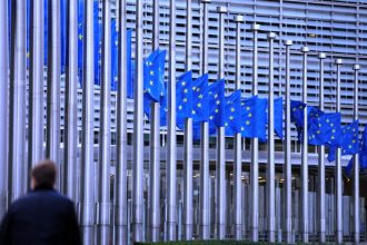 Η ΕΕ αποχαιρετά τον Ζακ Ντελόρ - H πορεία του «αρχιτέκτονα» της ενωμένης Ευρώπης