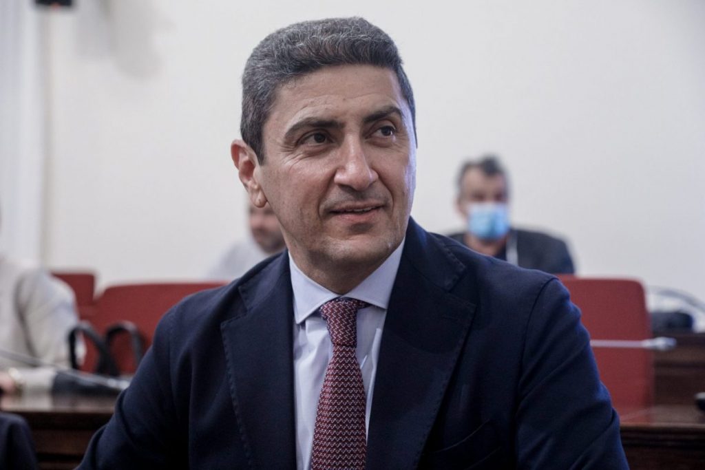 Λευτέρης Αυγενάκης: Η Ελλάδα μπορεί να γίνει παγκόσμιος πρωταγωνιστής στον αλιευτικό τουρισμό