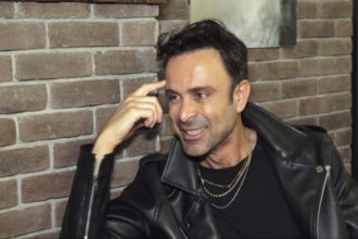 Κωνσταντίνος Χριστοφόρου: «Η περσινή συμμετοχή της Ελλάδας στην Eurovision ήταν εμφάνιση σχολικής εορτής»